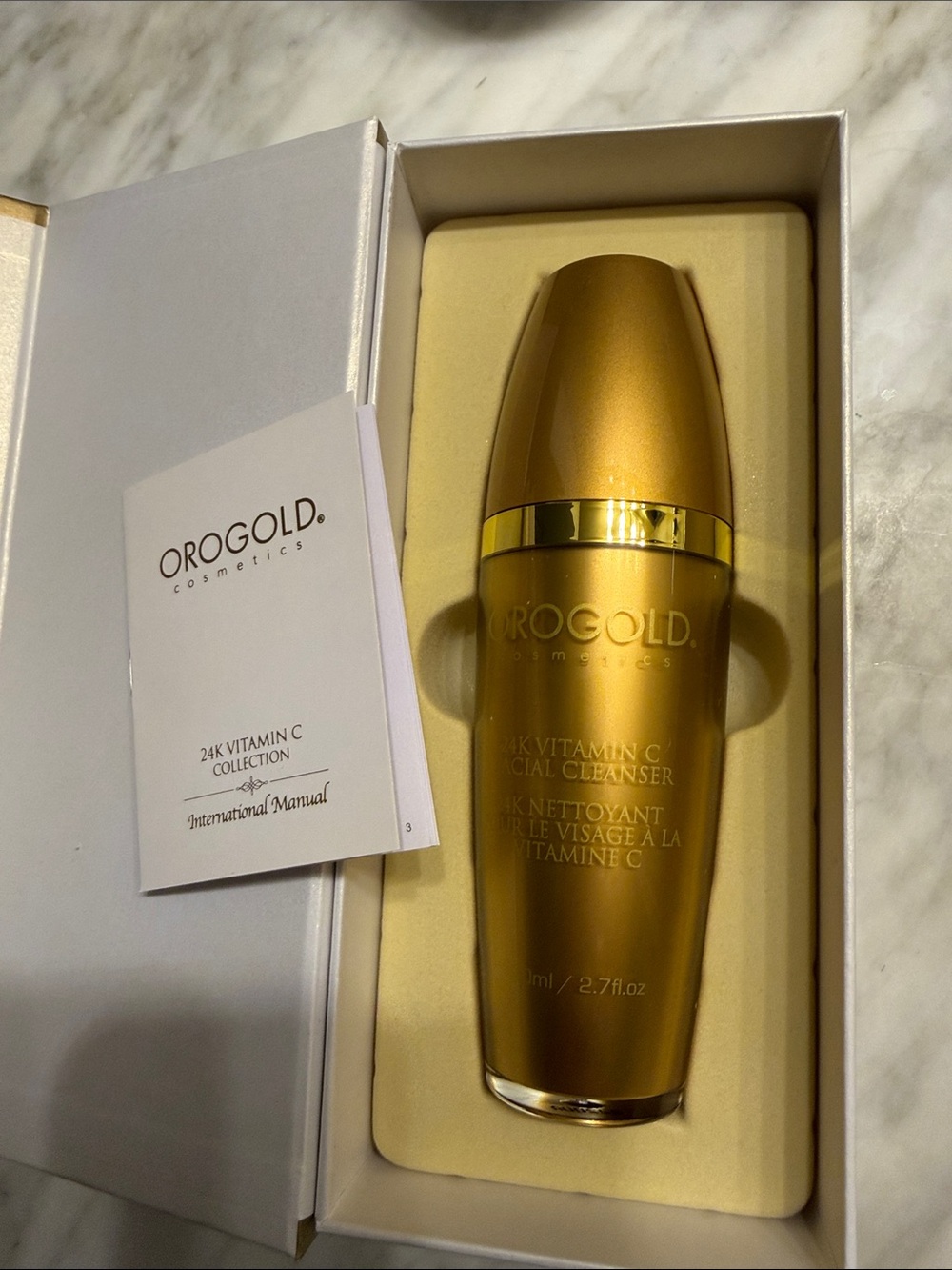 OroGold 24K Vitamin C Facial Cleanser — Gold